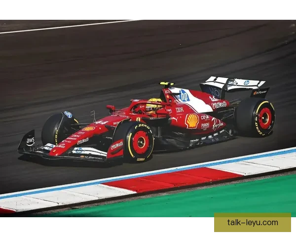 F1赛季最新战况解析与车队格局深度观察及车手积分变化趋势前瞻