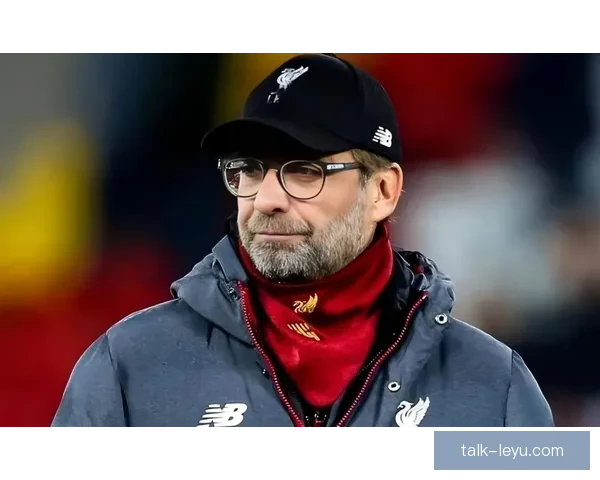 欧洲豪门转会风云再起新星崛起引爆足坛格局变化引关注