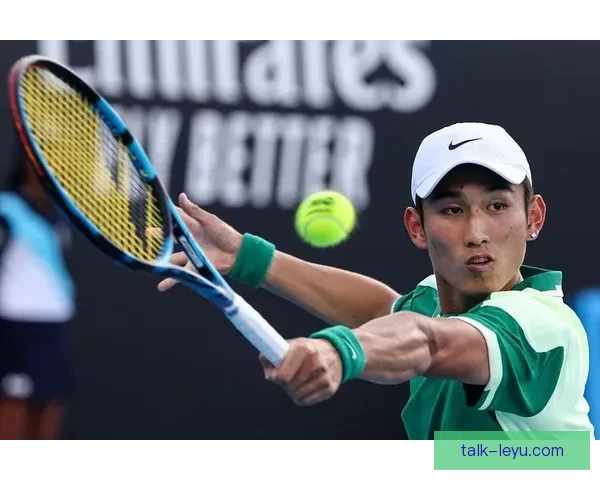 澳网劲爆对决引爆关注 顶尖球员激战鏖战全场