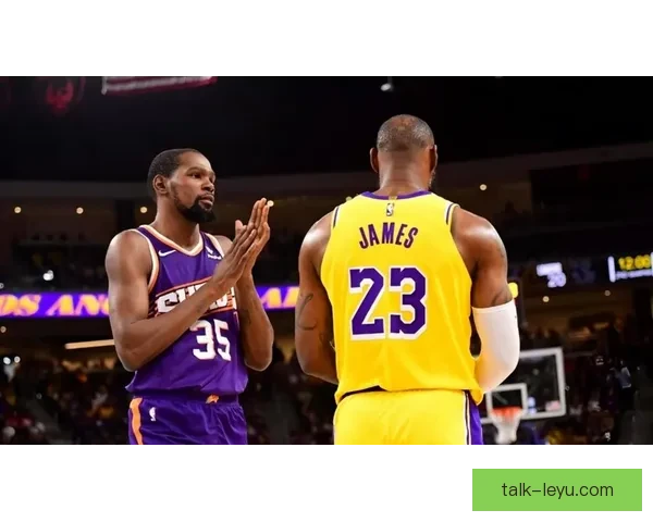 杜兰特与詹姆斯生涯关键时刻得分全面数据对比分析